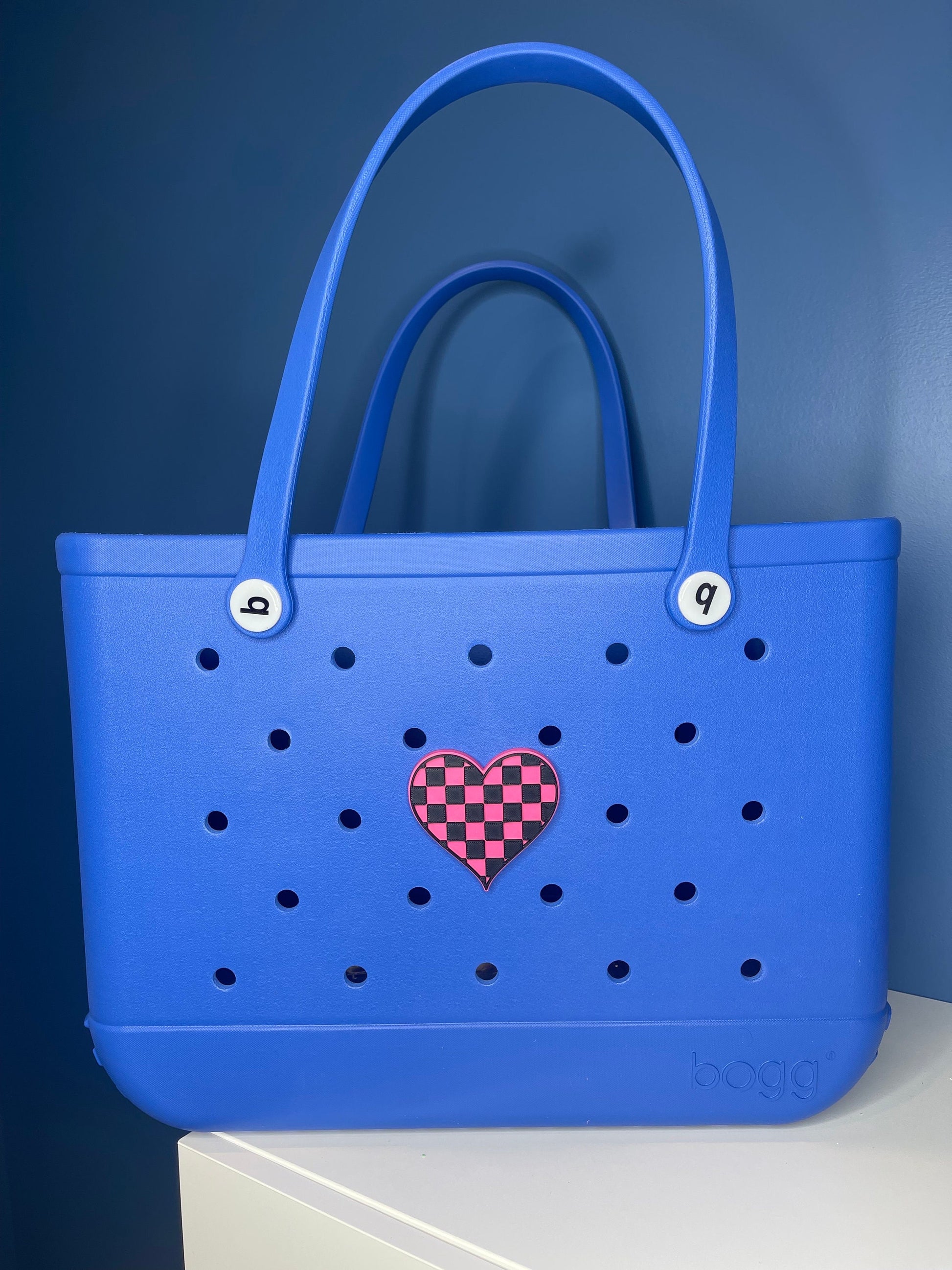 Checkered Heart Bogg Bag Charm | Bogg Bag Accessories | Bogg Bag Charms | Bogg Bag | Simply Southern Bag Charms