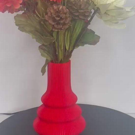 Ribbed Vase, Artificial Flowers, Dried Flowers Vase, Home Gifts, Housewarming Gifts, Textured Geometric Vase