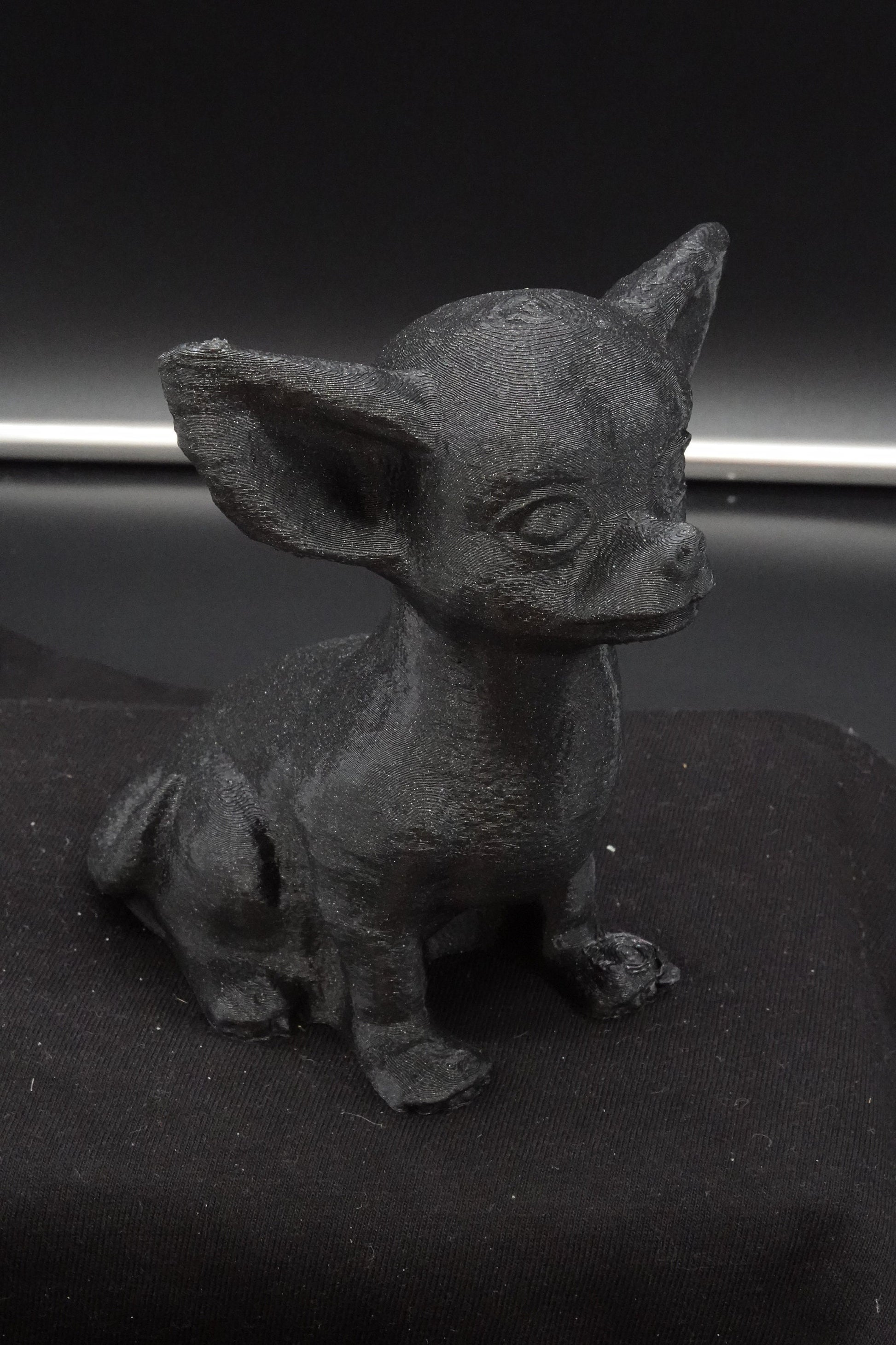 Sitting Chihuahua, Chihuahua Statue, Chihuahua Gifts, Chihuahua Figurine