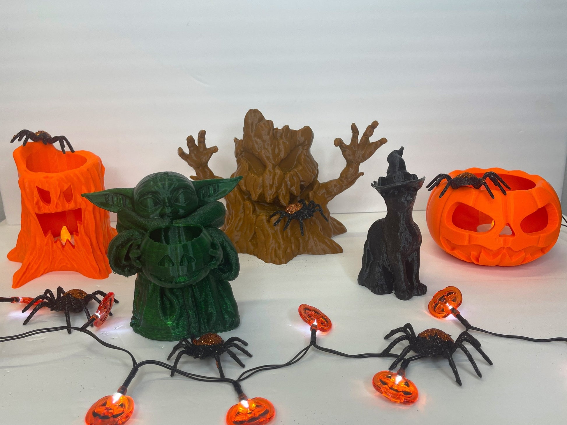 Spooky Tree Stump, Halloween Decor, Desk Decor, Home Decor, Halloween Party