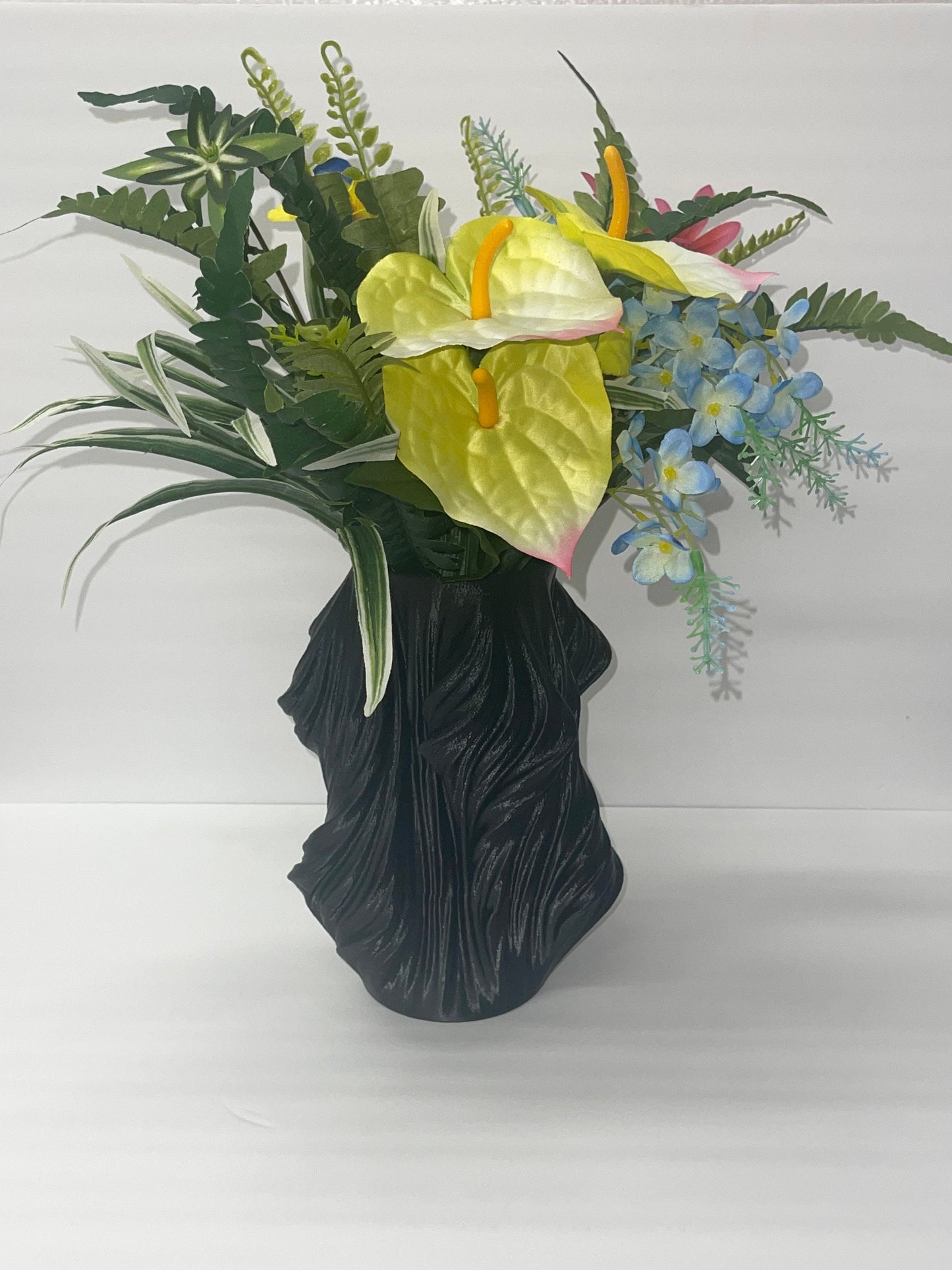 Abstract Vase, Wavy Planter/Vase, Geometric Vase